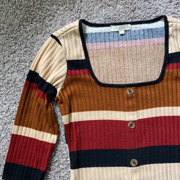 Fitted Button-down Dress | Size SMALL - Picture 2 of 3